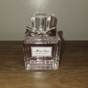 Dior Miss Dior Blooming Bouquet with Pink Tint